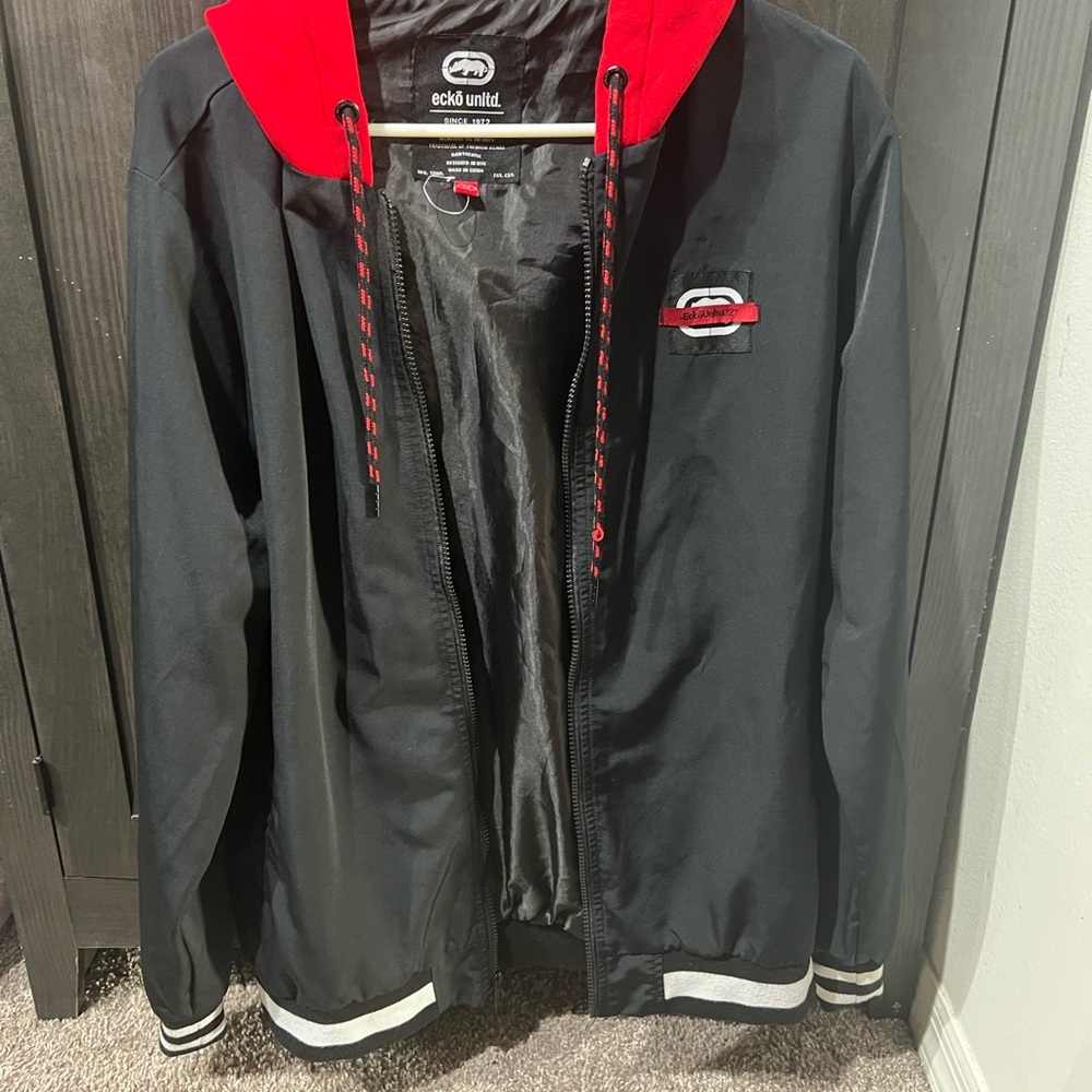 Ecko Unlimited Men's Black Jacket with Red Accents